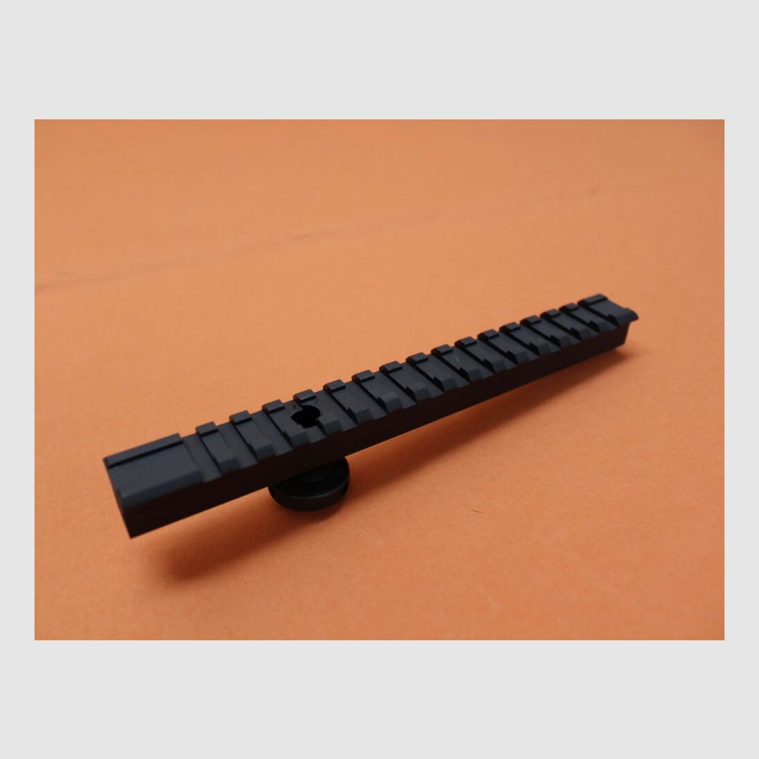 UTG - Leapers AR-15: Montaje de mango de transporte UTG 190mm (MNT-991T) Alu negro con perfil Picatinny Diseño See-Thru