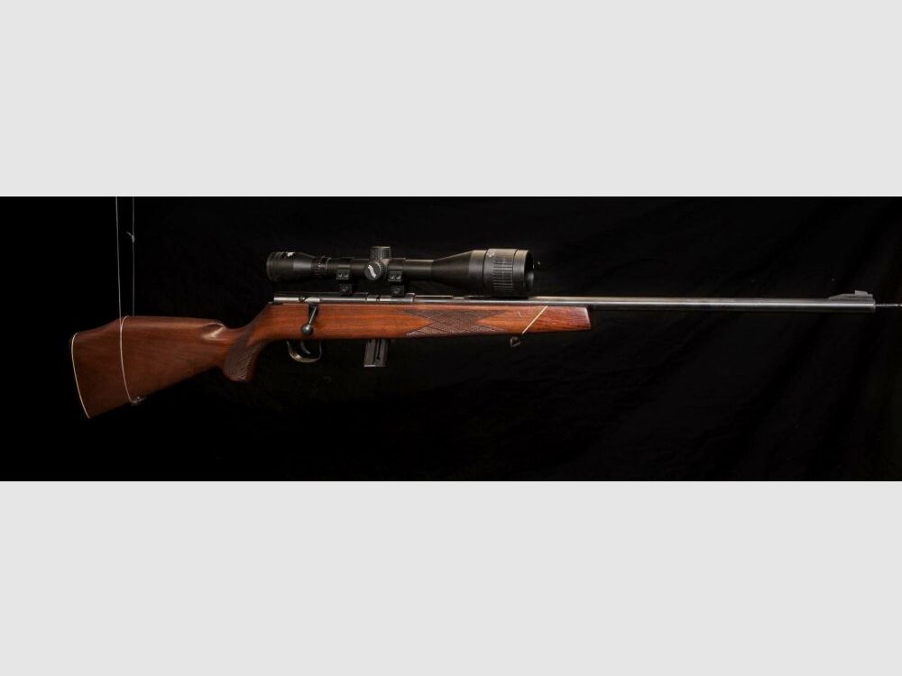 Voere Kleinkaliber KK	 Repetierer mit Walther Zielfernrohr