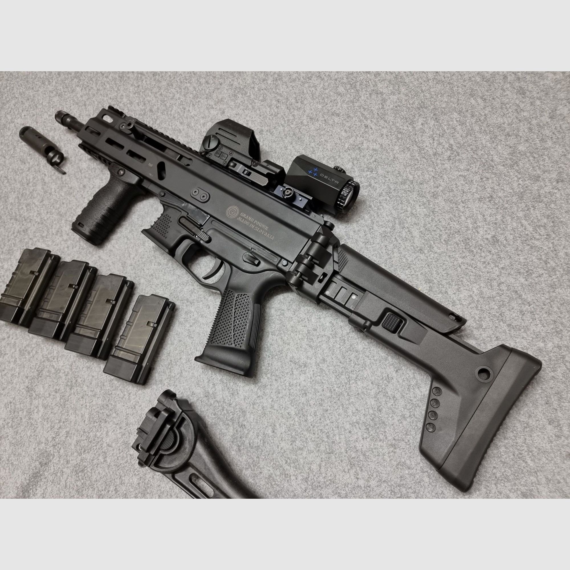 Grand Power Stribog Halbautomat/PCC - 9mm Luger - wie H&K SP5 B&T APC9 CZ Evo - SET