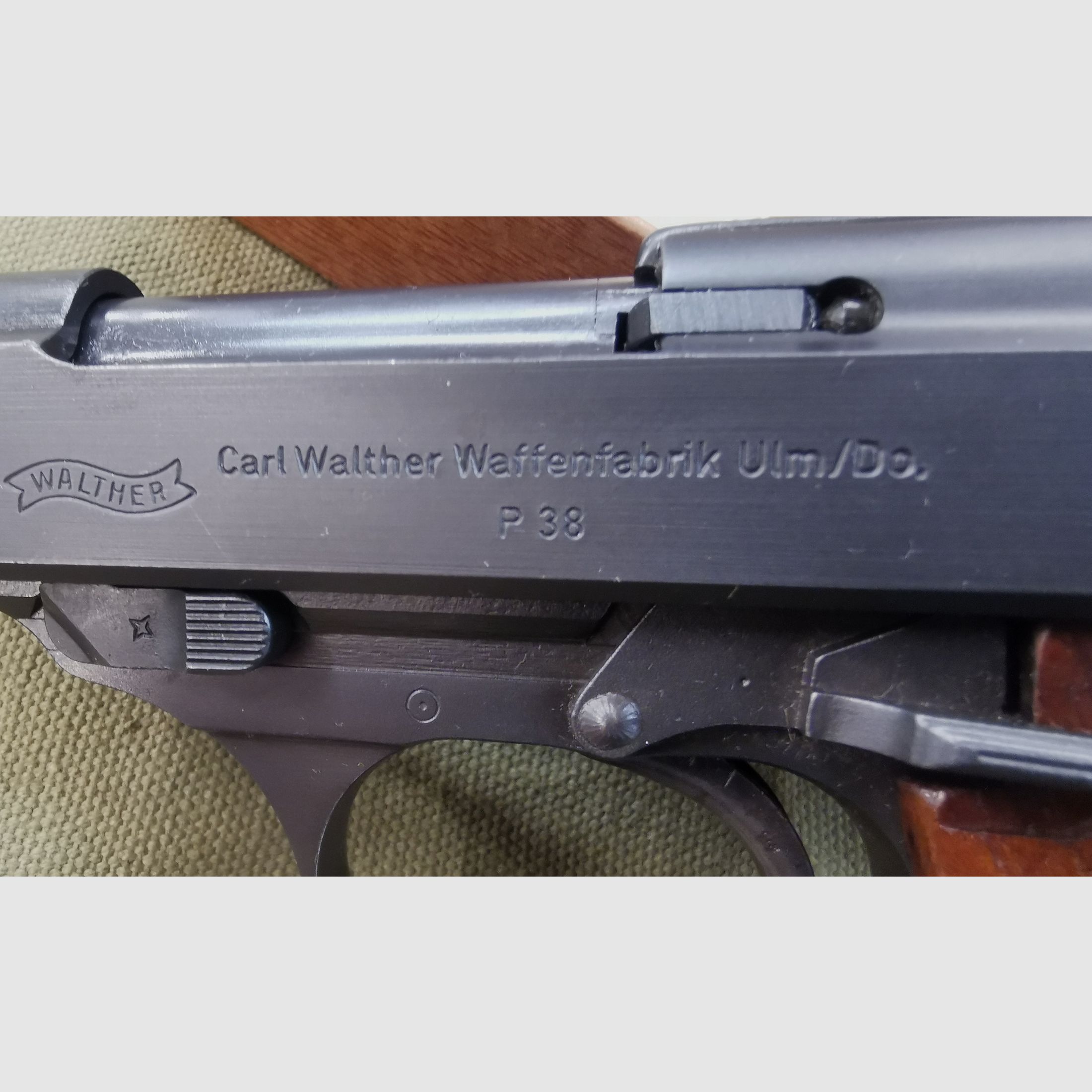 Walther P38 all-steel OVP with supply number