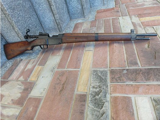 französicher Karabiner St. Etienne, MAS 36, bei CIA in St. Albert, Kanada auf .308 Win geändert