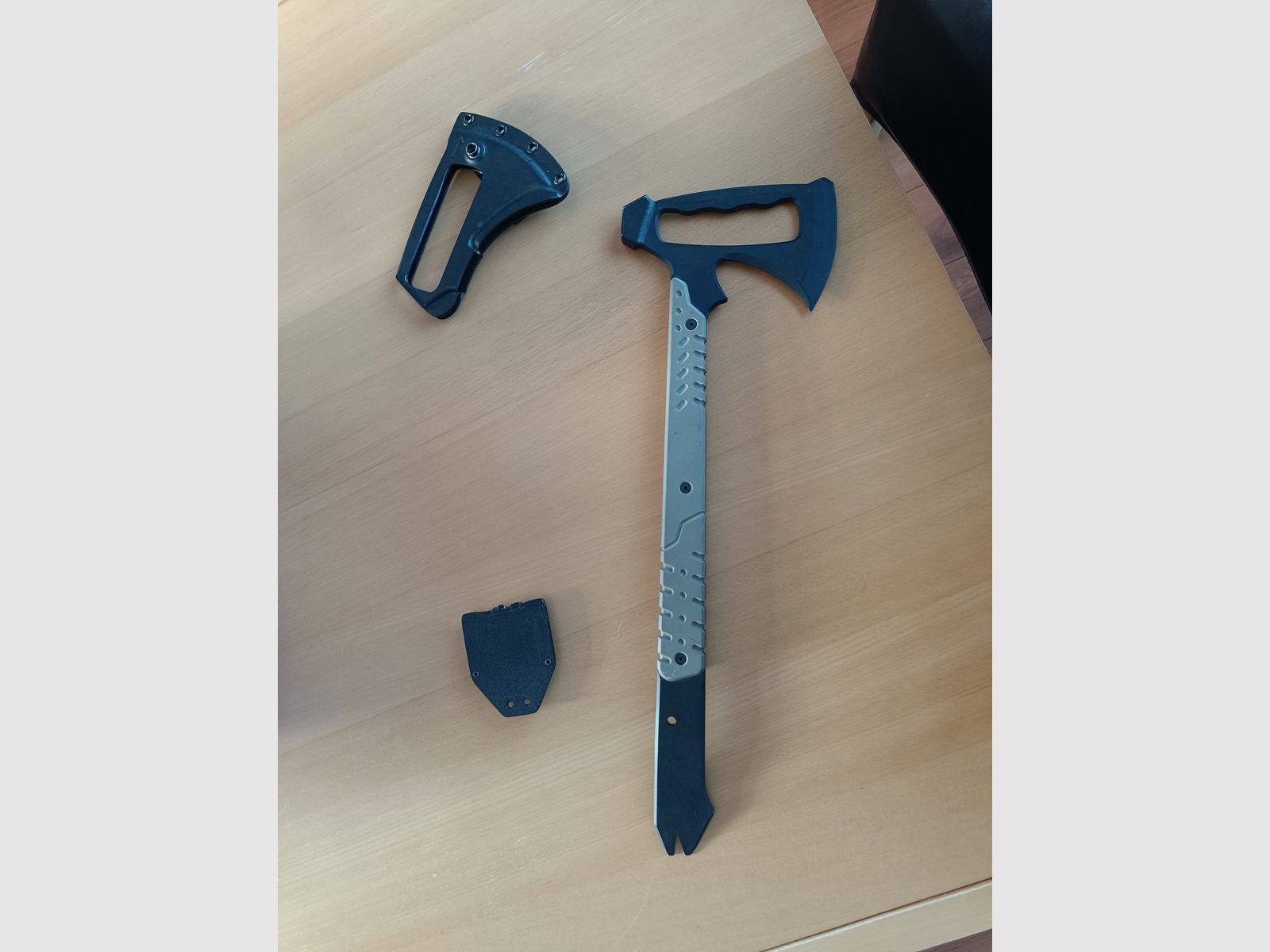 Gerber Downrange Tomahawk