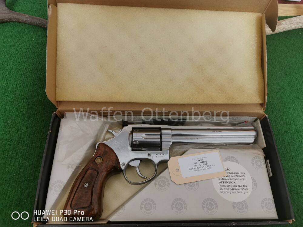 Taurus 669