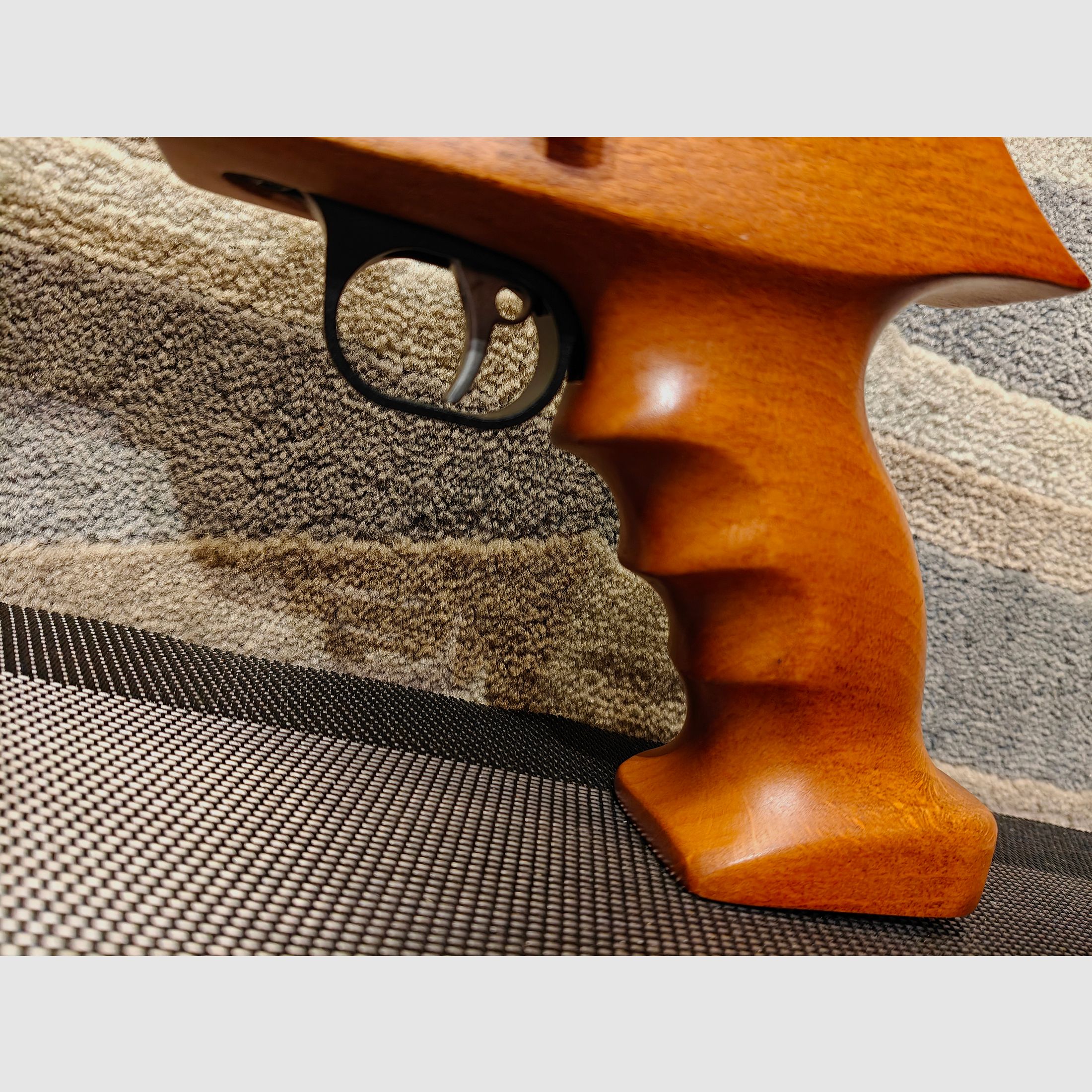 Diana Airbug 4.5mm Diabolo air pistol