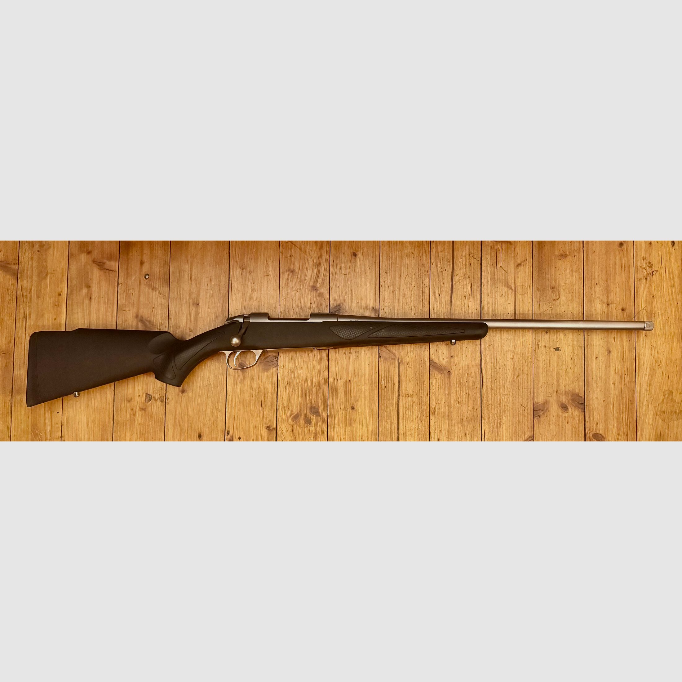 Sako 85 Synthetic Stainless .22-250 Rem
