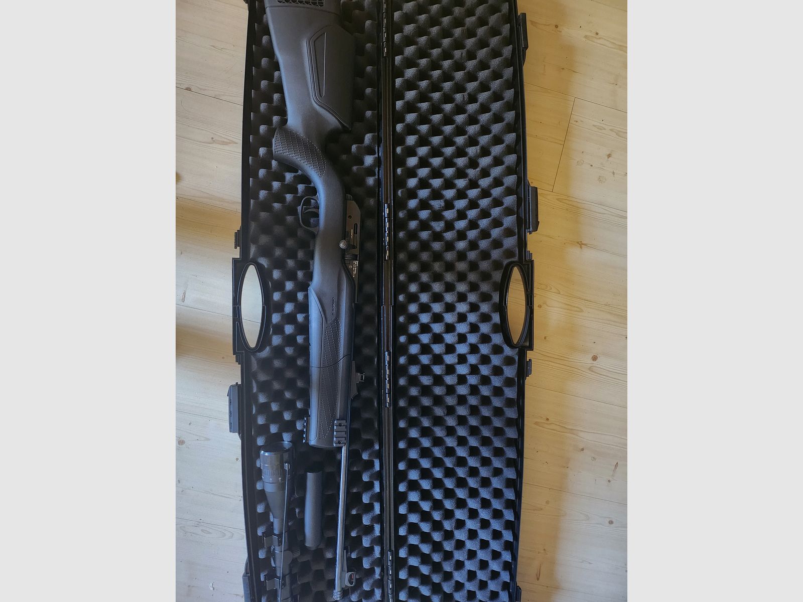 UMAREX 850 M2 (CO2) 