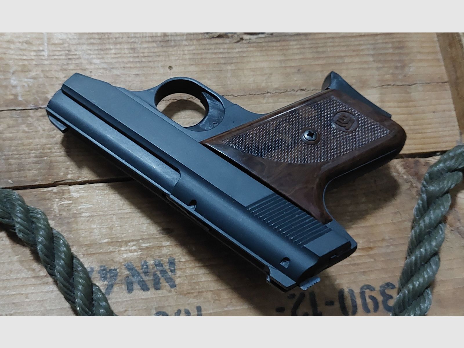 RÖHM RG 8  (PTB 412) RG8 RG9 keine P99 p88 Zoraki HW94 glock Walther 