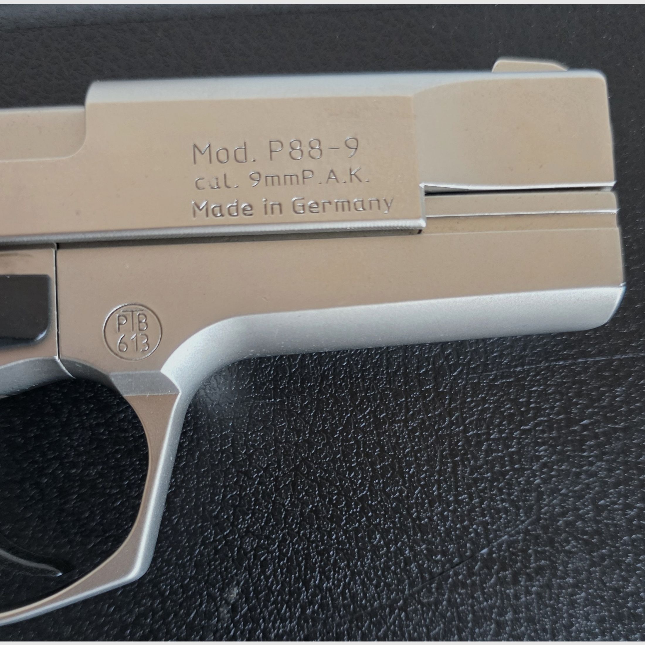 Walther P88 Vernickelt P.A.K.