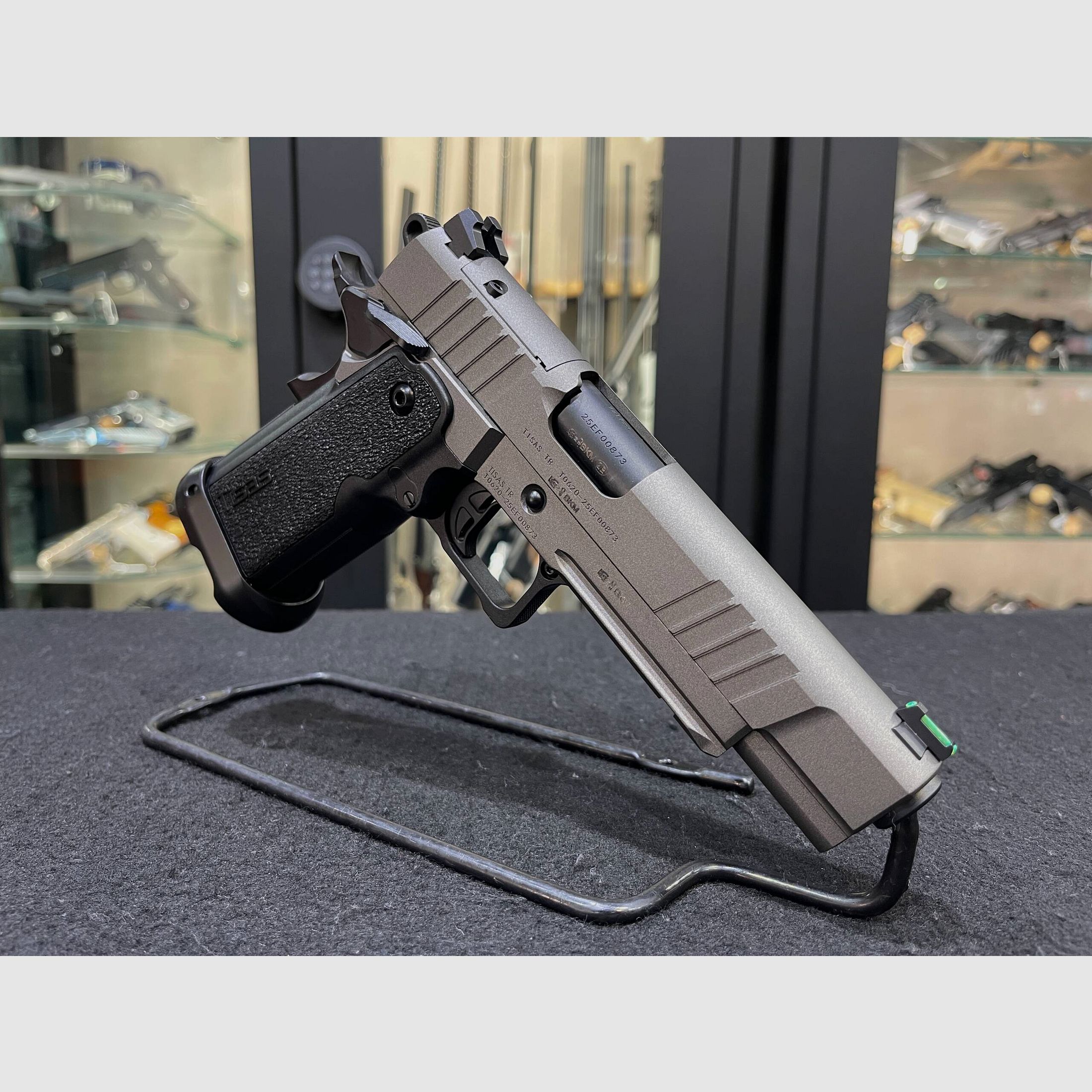 Tisas Tungsten Grey, Bild 12 von 13