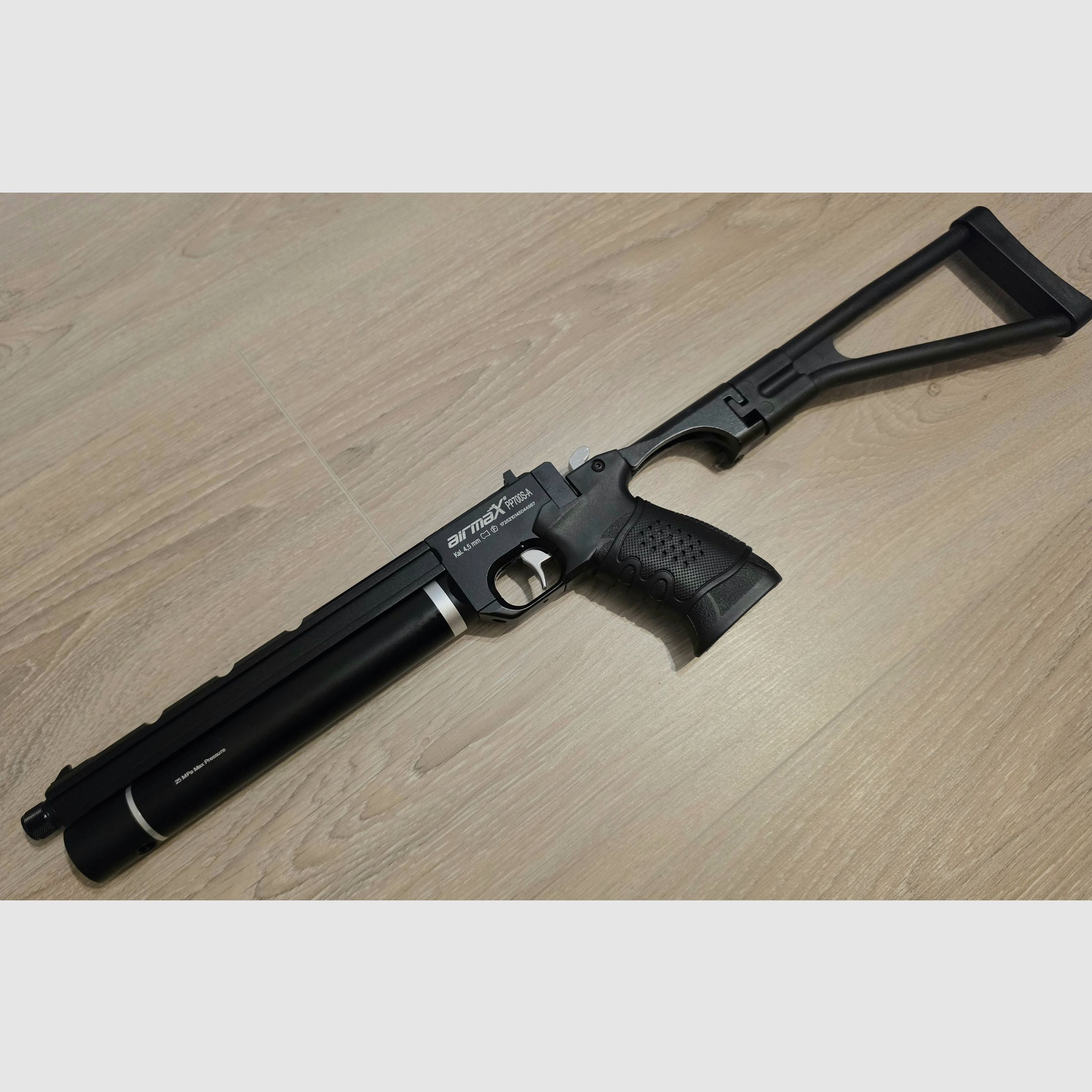 AirmaX PP700S-A PCP air pistol .177 / 4.5 mm – incl. suppressor adapter & folding stock, image 1 of 5