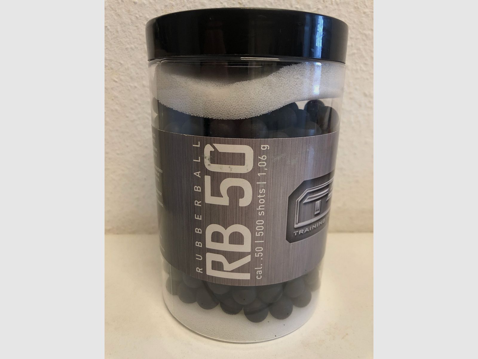 Umarex T4E rubber balls caliber .50 black, opened can