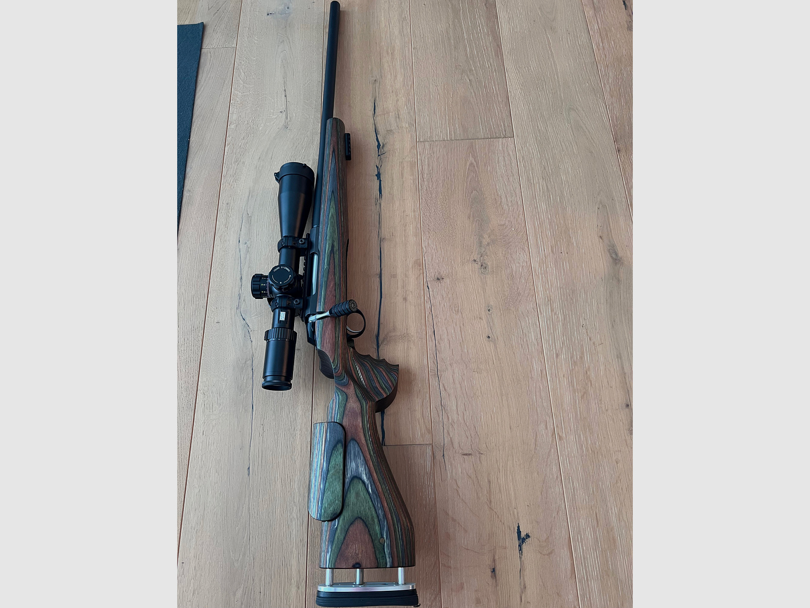 Tikka T3x Varmint links 223 GRS Atzl AbzugLaufgewinde 