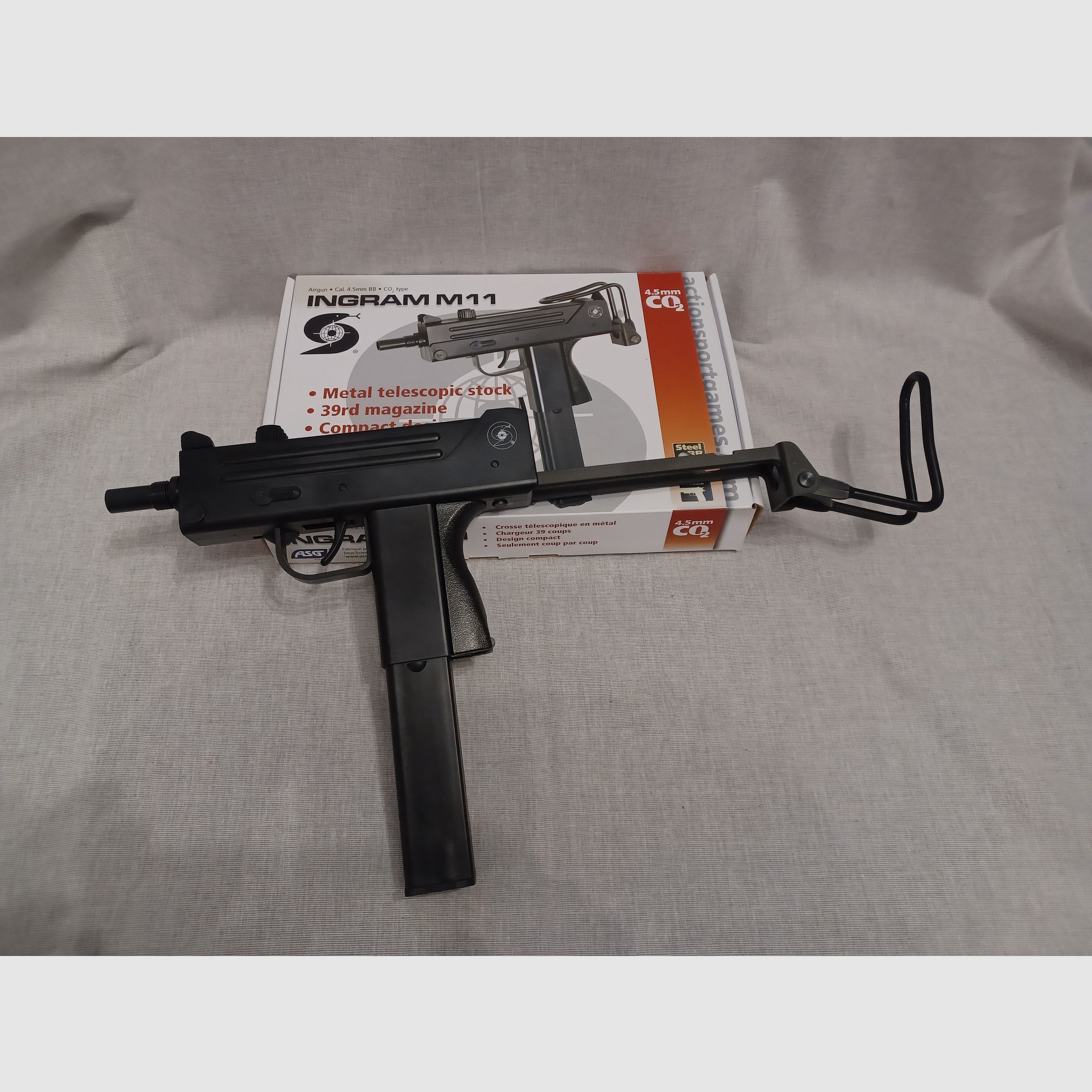 Ingram M11 / 4,5 mm BB / CO2 / Maschinenpistole / OVP (97)