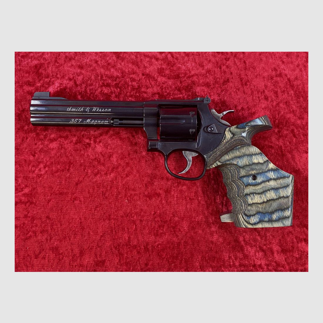 Smith & Wesson 586-5 Target Champion