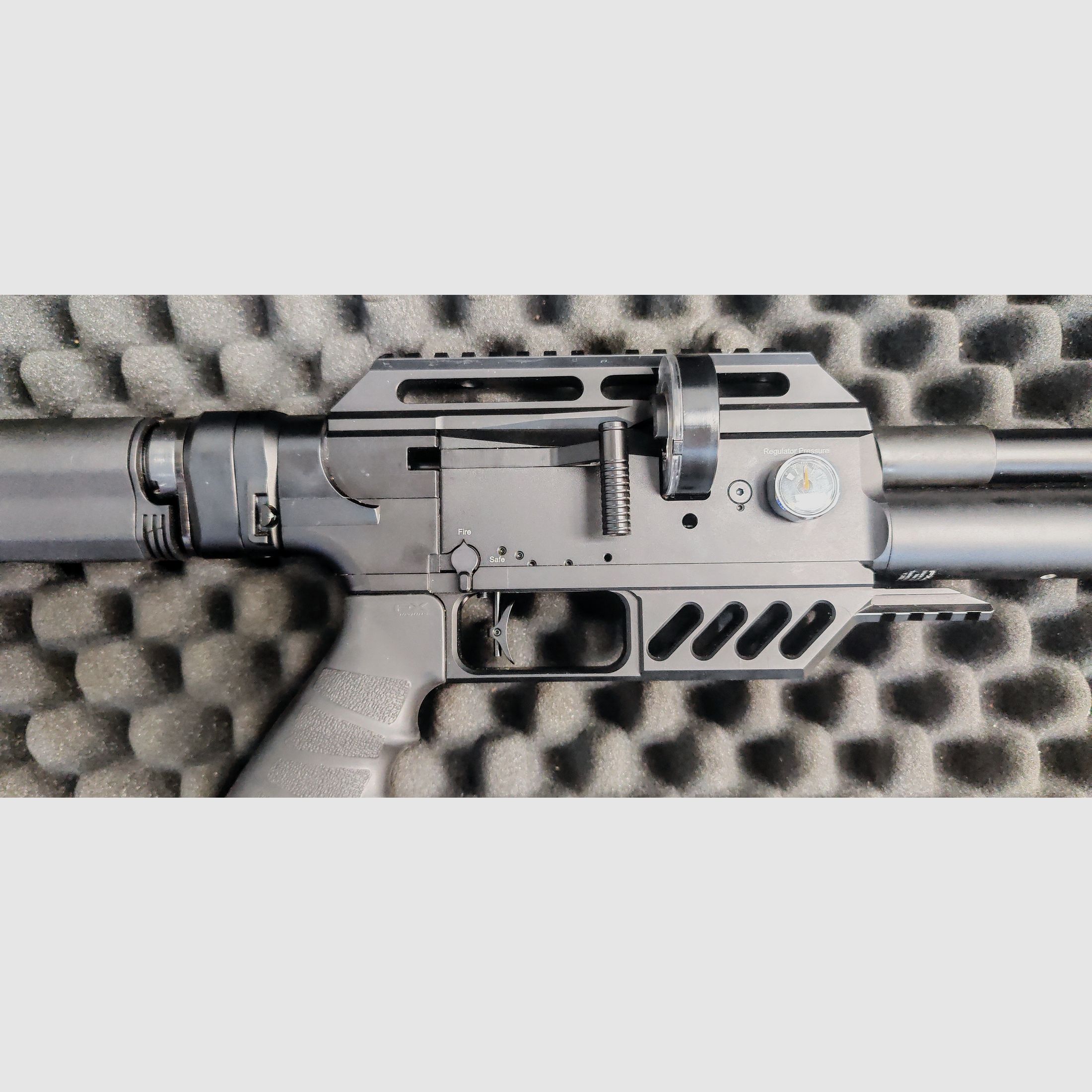FX Dream Line Tacticel 4,5m/m,mit Tacticel-Klappschaft, Exportsatz u. Zielfernrohr, mit Koffer