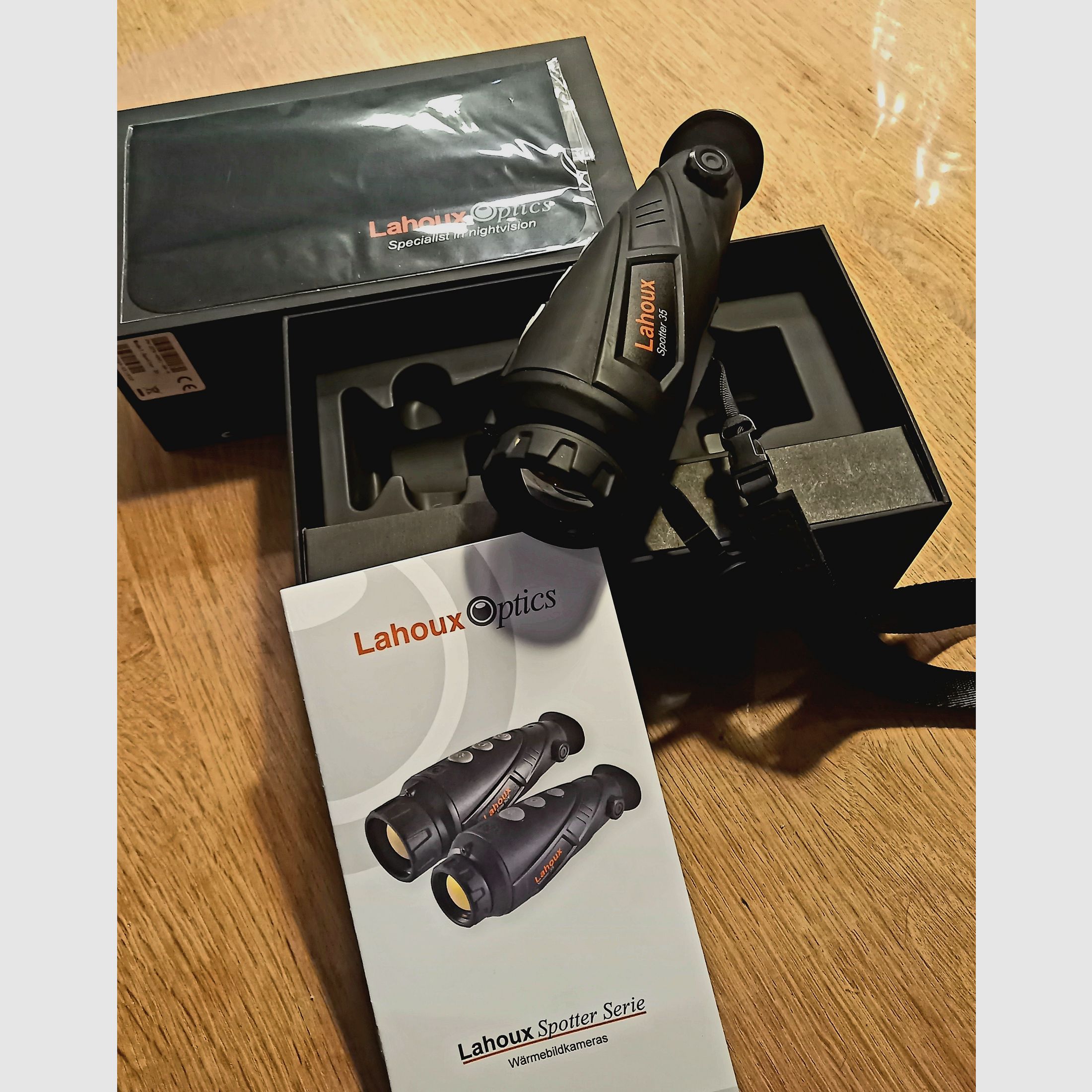 Lahoux Spotter 35 thermal imaging camera