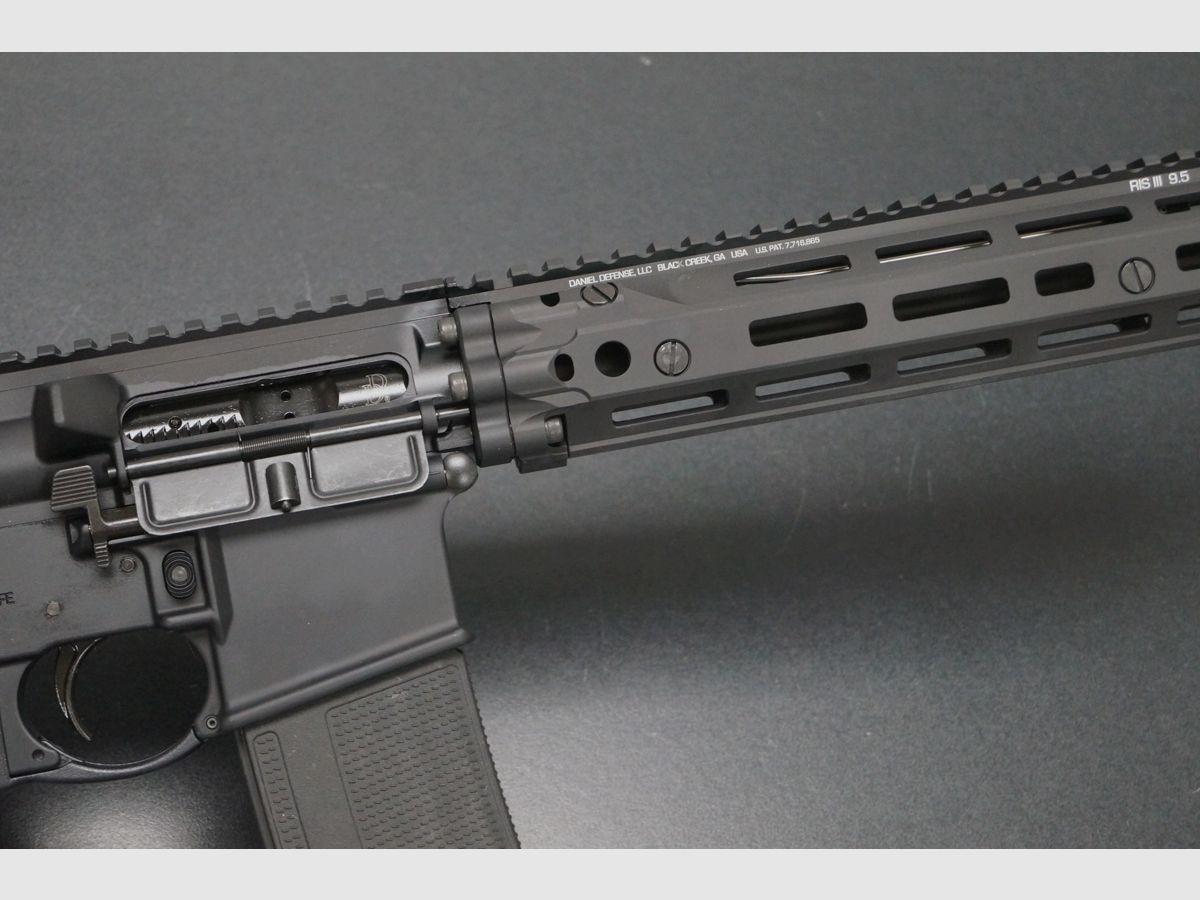 Daniel Defense DD4 MK18 RIII SBR 10.3″ Nero, immagine 2 di 8