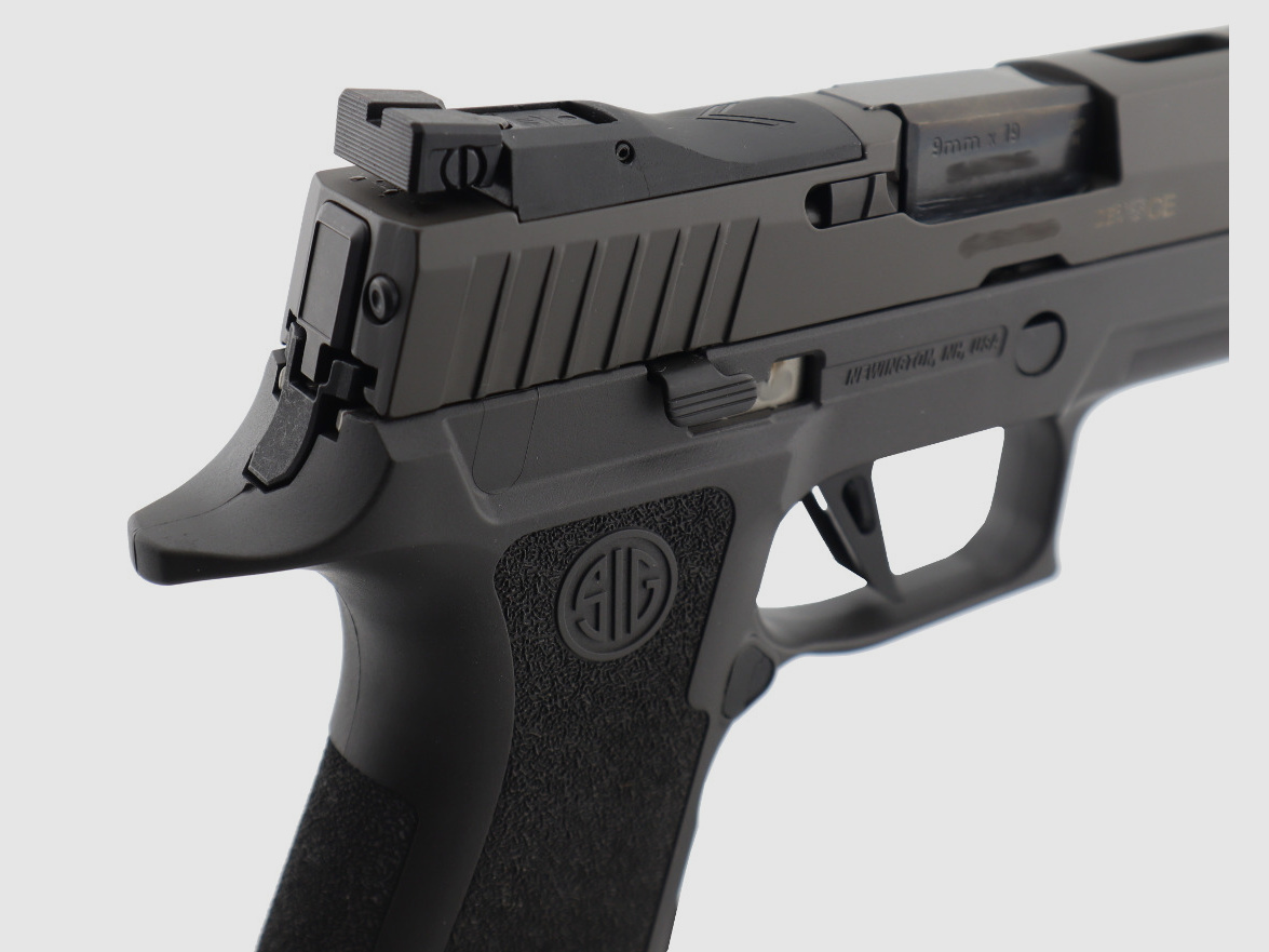 Neuwaffe, auf Lager: SIG Sauer P320 x5 Legion Pistole X-Five 9mm Finanzierung möglich