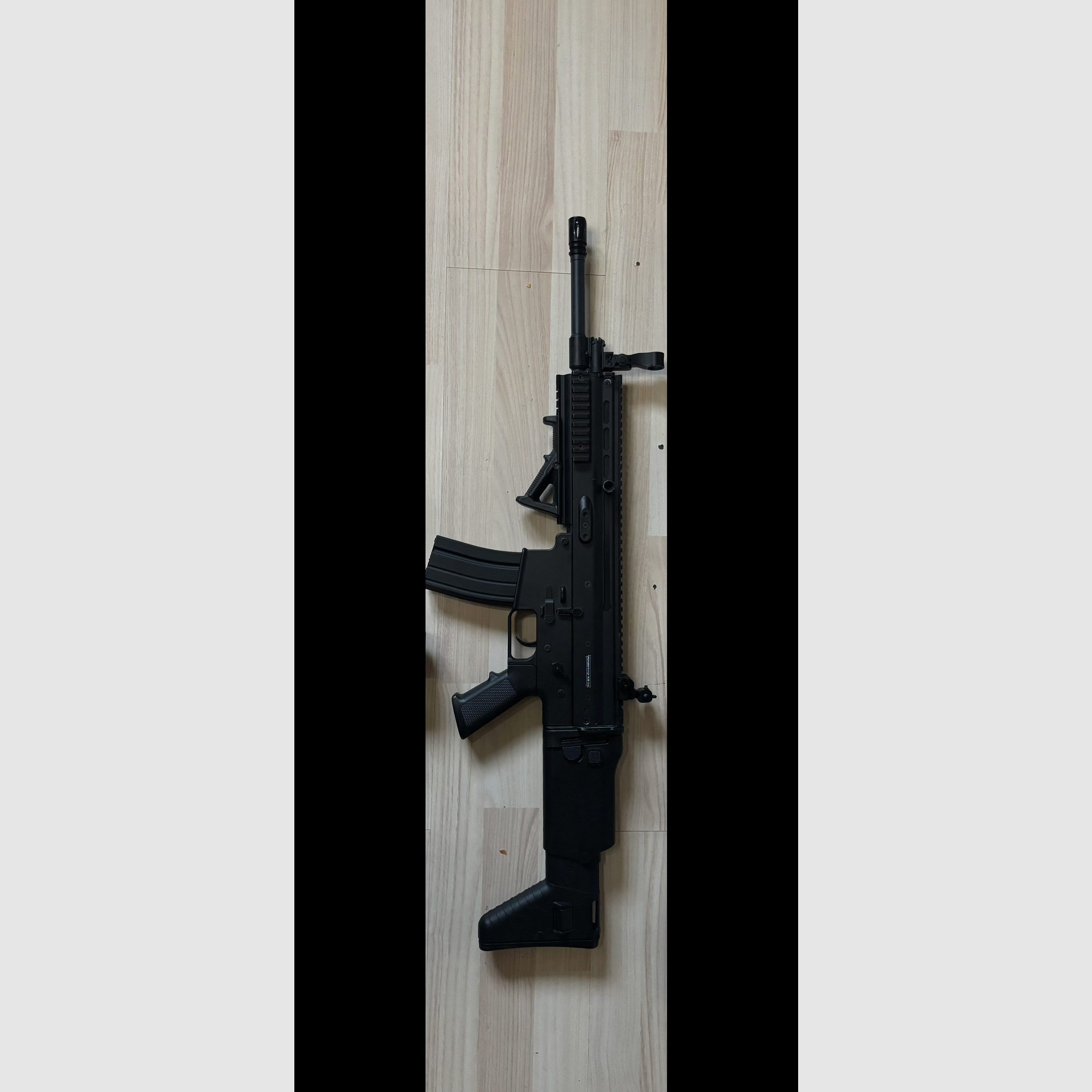 G&G Armament - FN Scar L S-AEG czarny wersja ABS