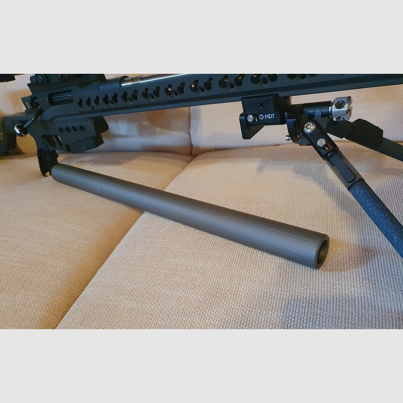 Direct beschikbaar: Speciale productie AI AT-XC Ongeschoten & Nieuw, met Custom B&T Titan-Integralsilencer (Hoofdwapen, accessoires en koffer inbegrepen. Glas/tweepoot tegen meerprijs)