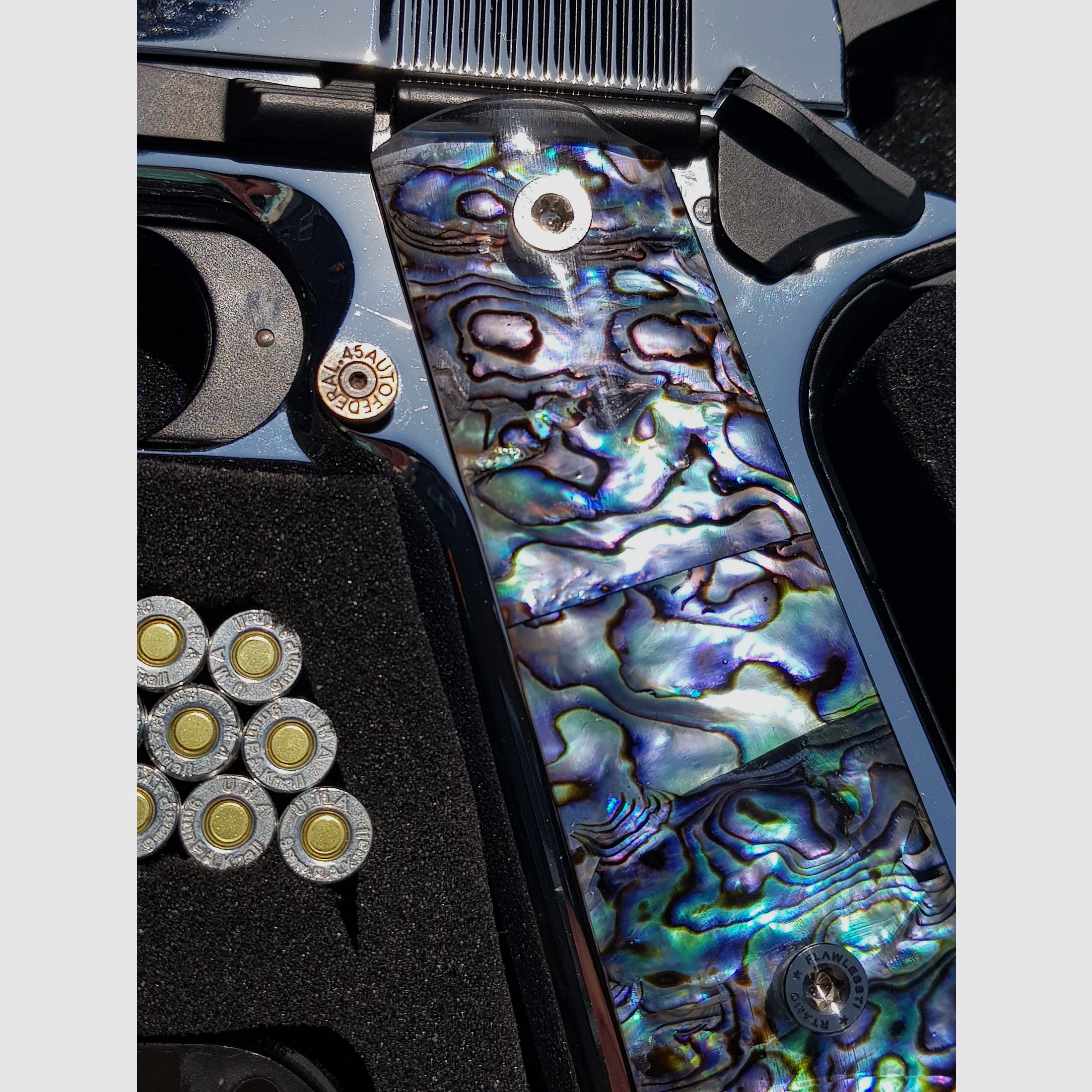 Colt 1911 Chrom, neu, unbeschossen, lange Federführung, Sammlerstück.