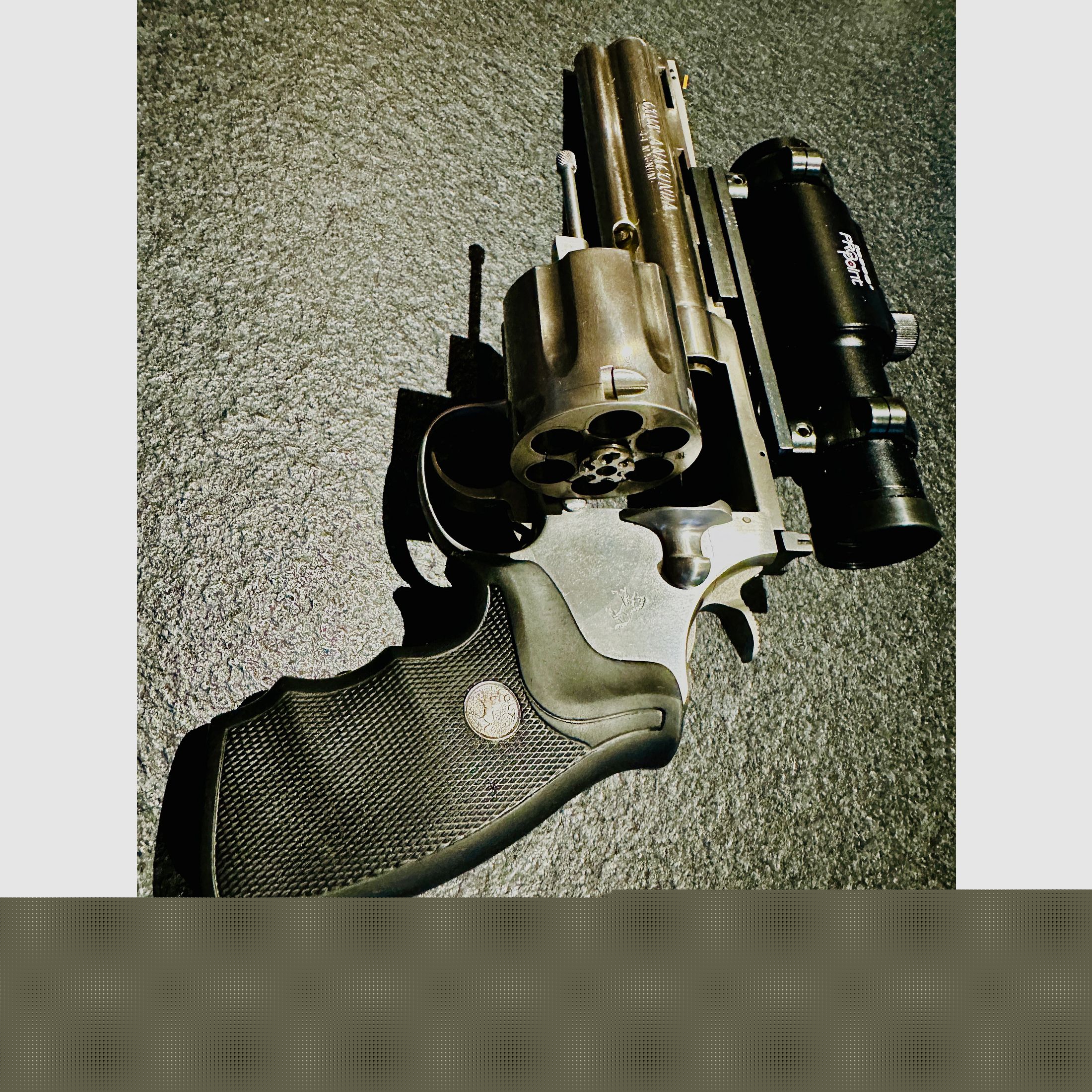Colt Anaconda .44 Mag. 6"
