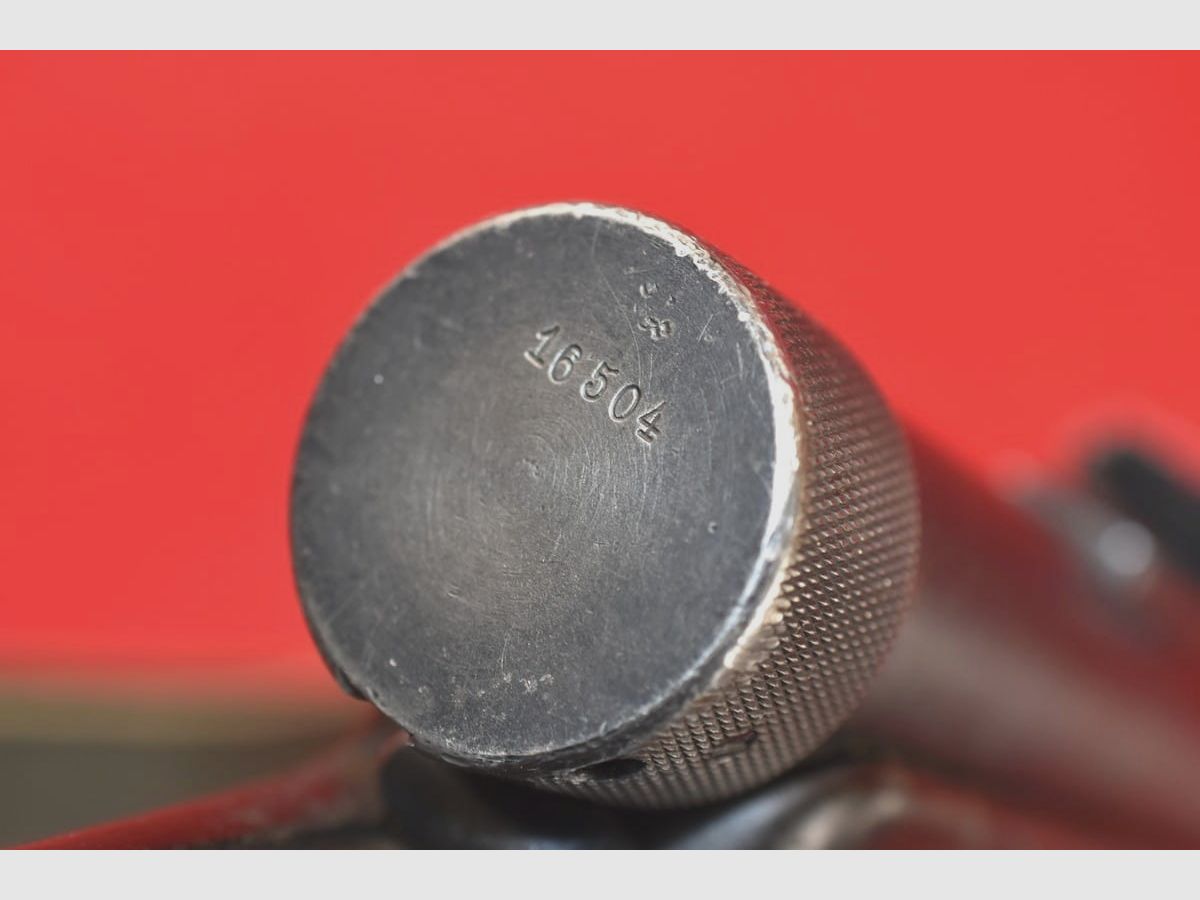 #6677 pistolet semi-automatique SUOMI KP/-31, cal. 9x19, image 18 sur 26