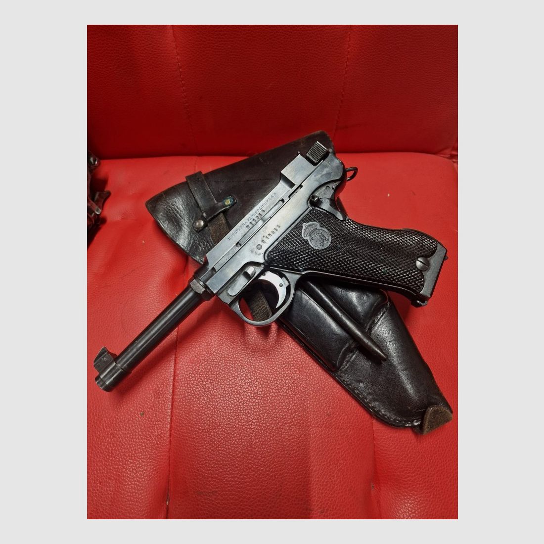 HUSQVARNA M40, 9X19mm (gebraucht), Bild 2 von 4