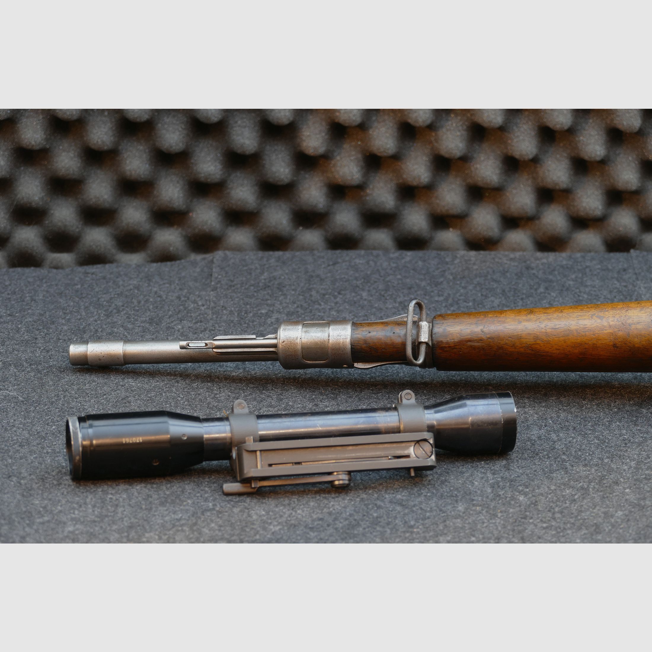 Kurzkarabiner Kurzgewehr „Kolumbien“ — FN-Typ, .30-06 Springfield, mit Seitenmontage