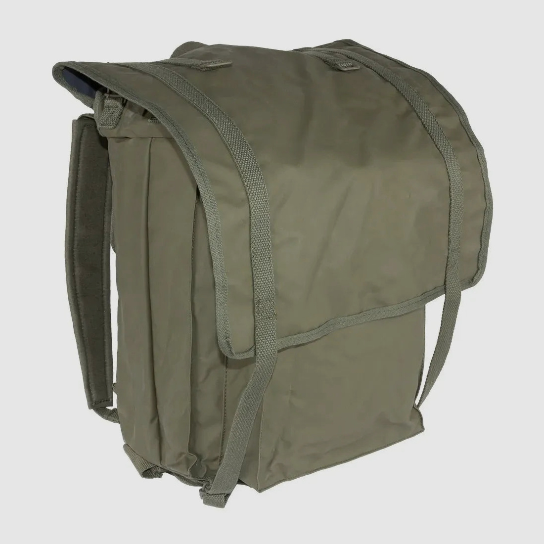 Französische Armee Französischer Armeerucksack F2 gebr. klein