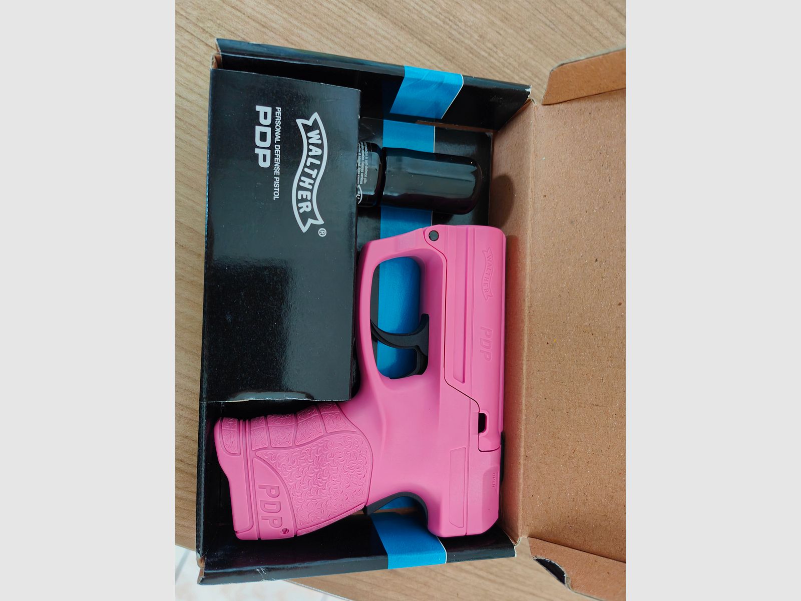 Walther Pfefferpistole pink