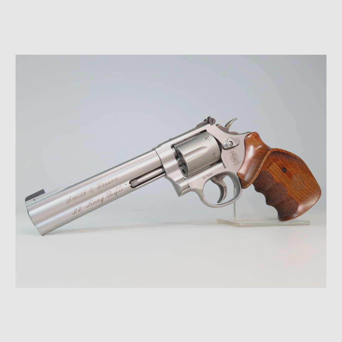 Schöner Smith & Wesson 617 - 3 Target Champion!