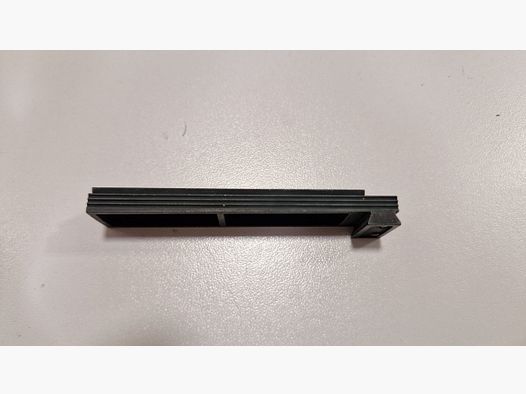 WALTHER – SZYNKA PROWADZĄCA Z 11MM RAIL