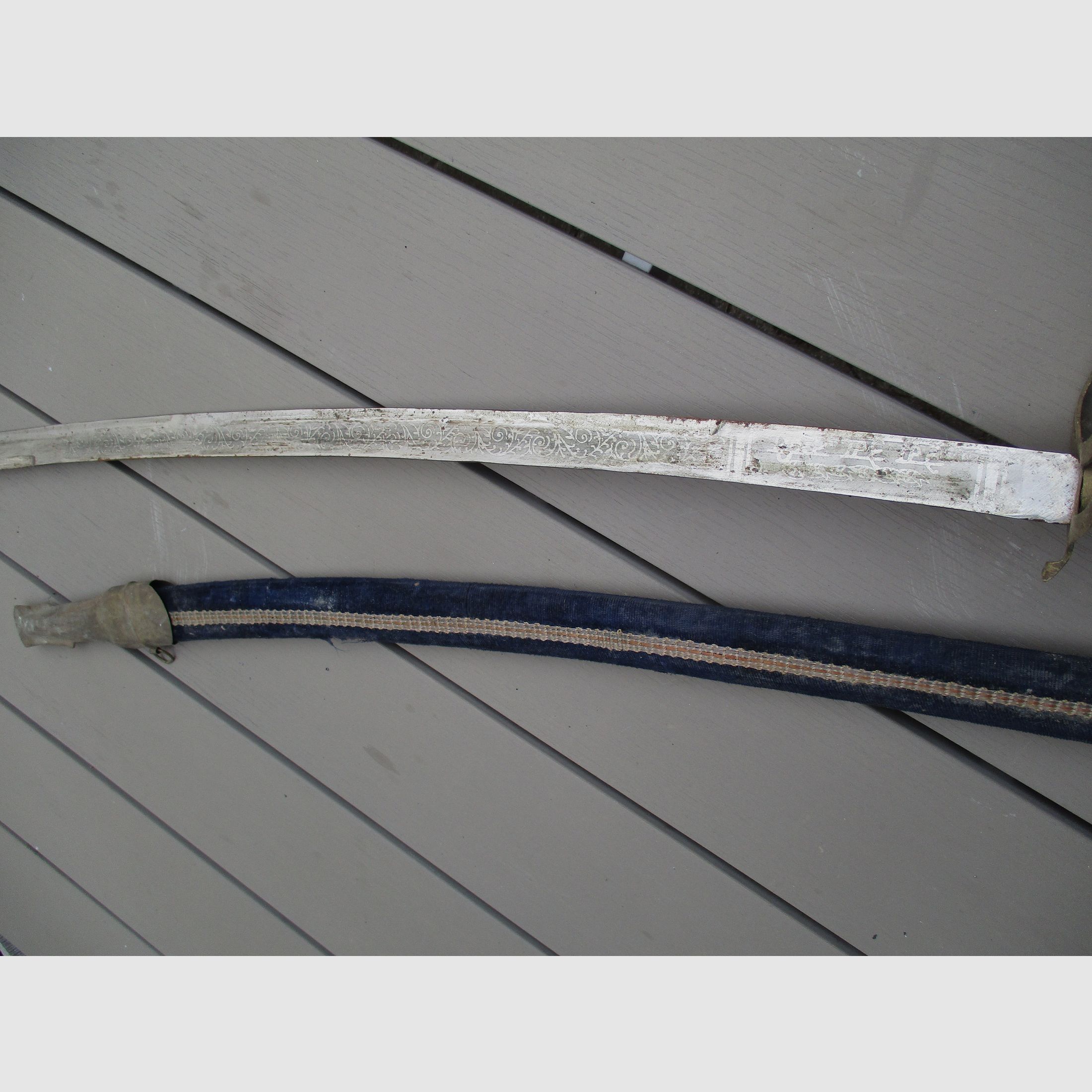 Indian sword / wall decoration