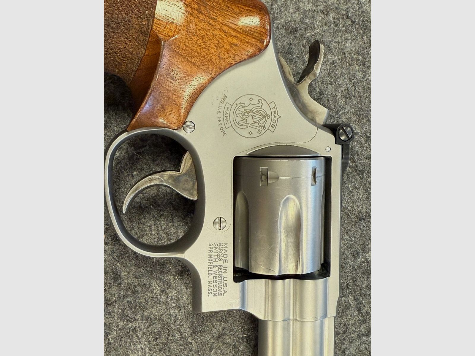 Smith & Wesson Revolver S&W 617 Target Champ
