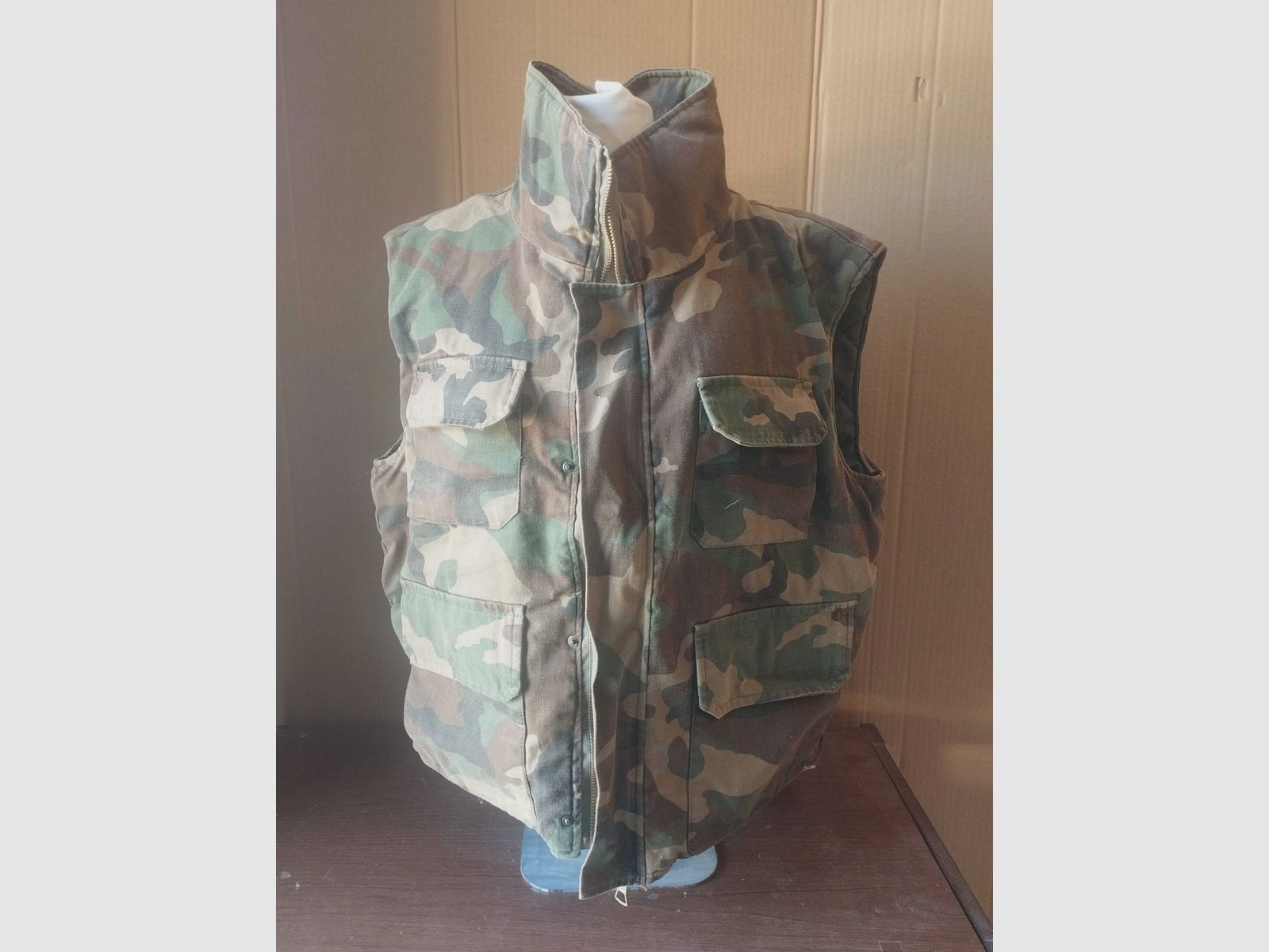 MILITARY CAMOUFLAGE PADDING VEST 4 POCKETS USED size 54, image 3 of 7