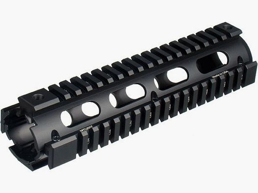 UTG PRO 9" AR-15 Drop-In Quad Rail Handschutz