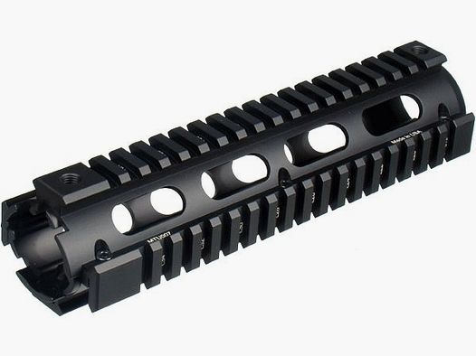 UTG PRO 9" AR-15 Drop-In Quad Rail Handbescherming