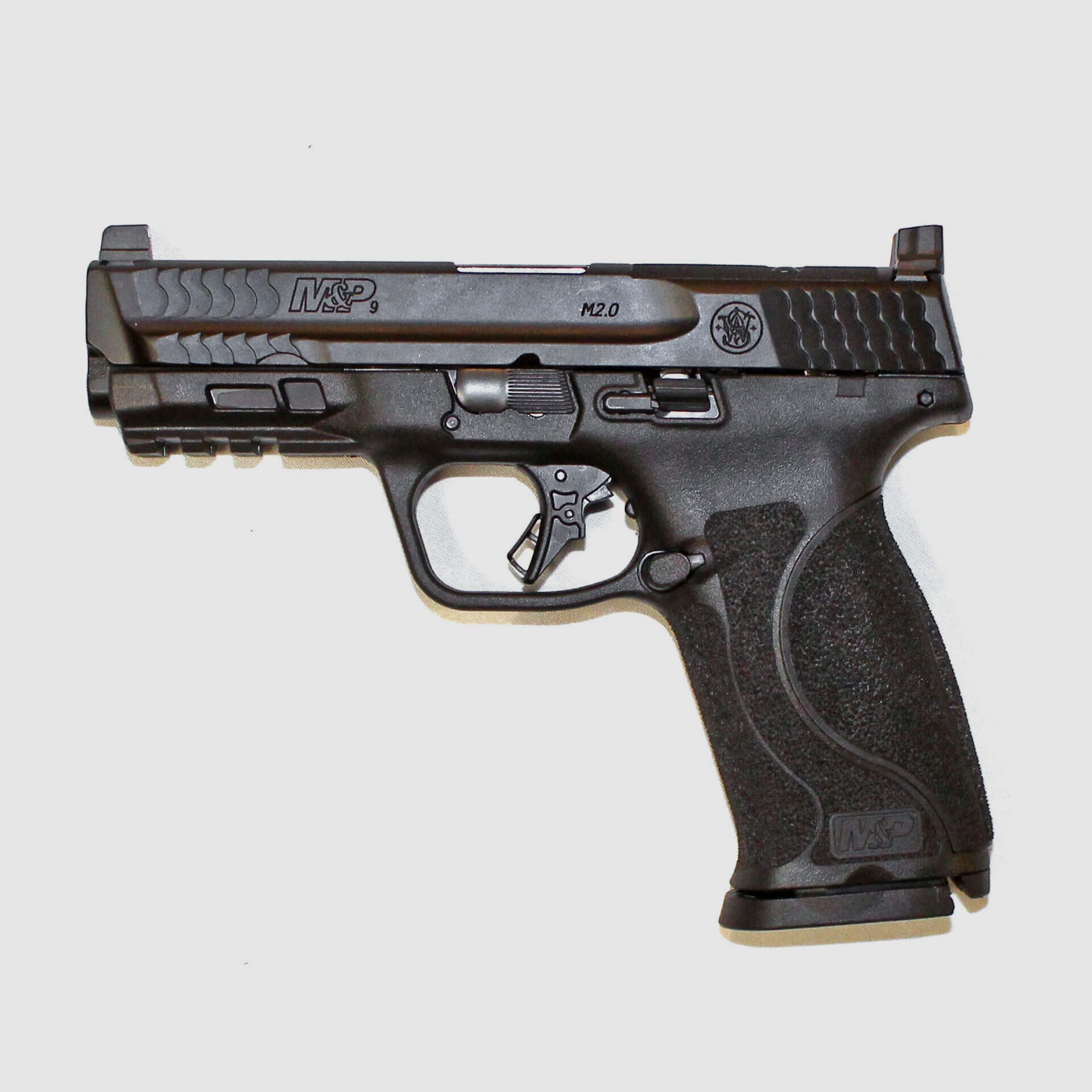 S&W M&P9 2.0 4.25&Prime;, Bild 2 von 3