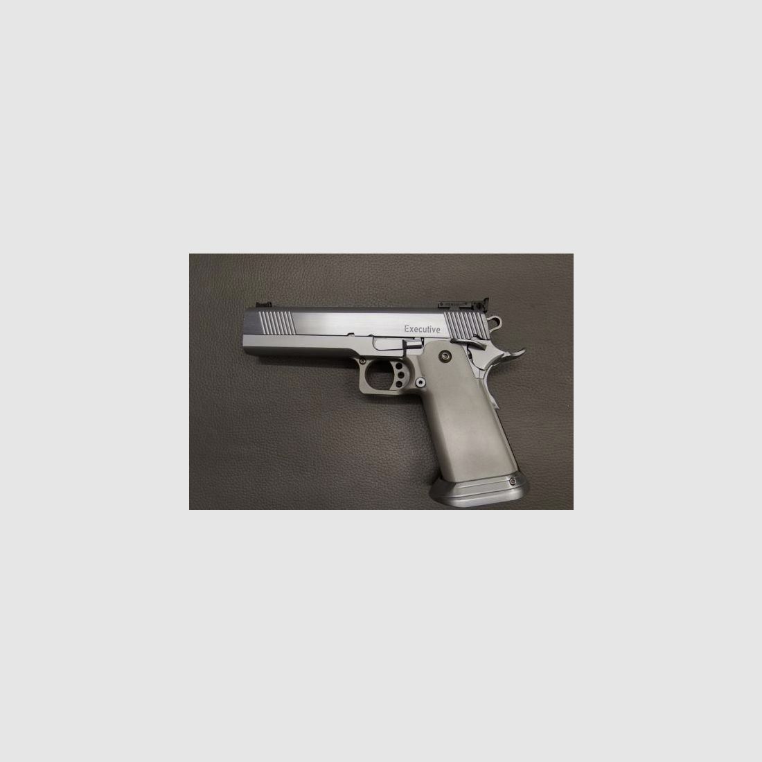 STP Executive 5'' cal. 9mm Para