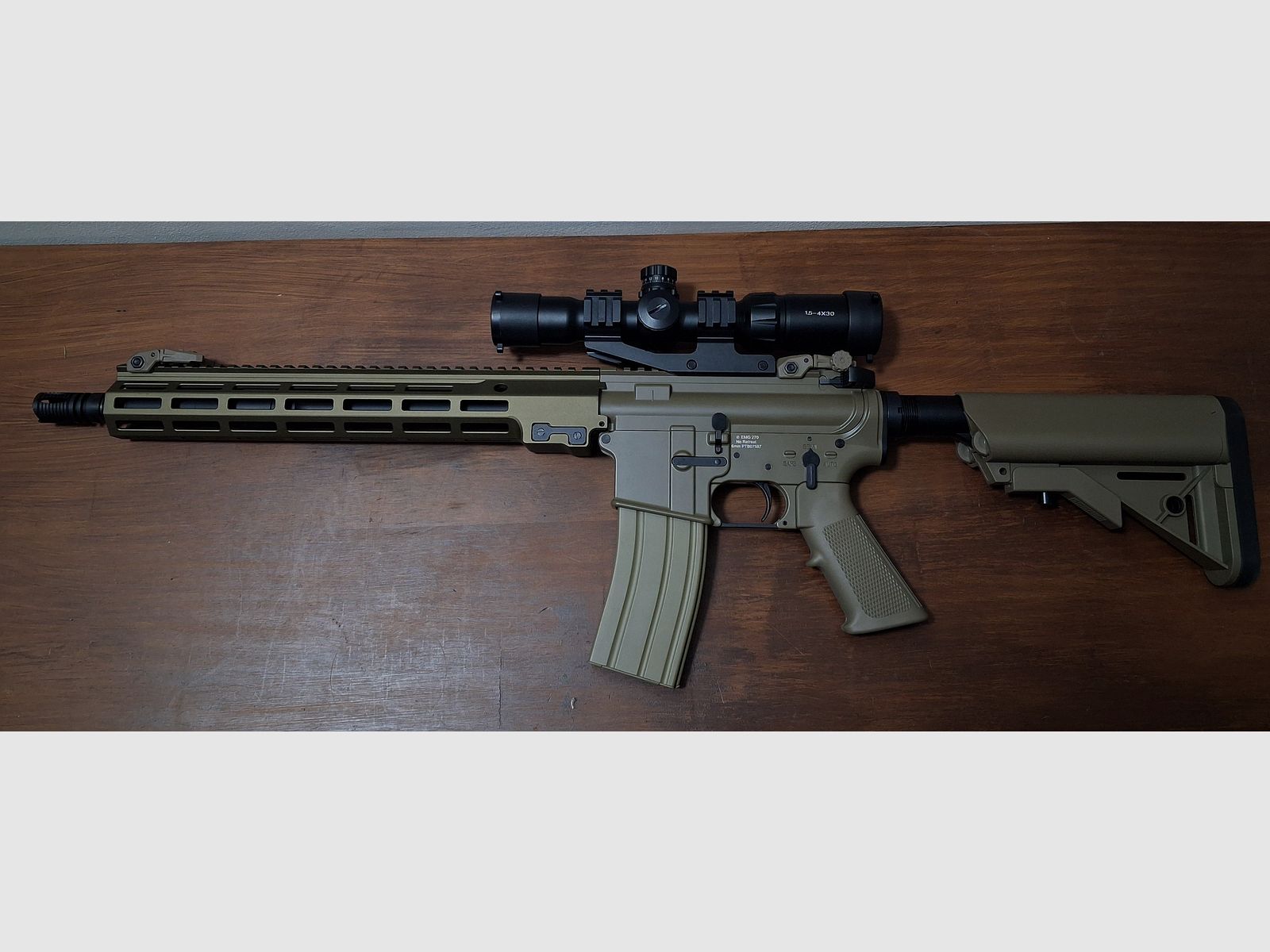 Airsoft M4 MLOK stock 6mm Gas Blow Back, imagen 3 de 3