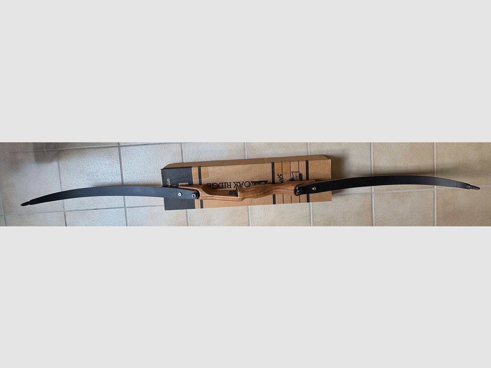 Traditoneller Recurvebogen Merbow von Oak Ridge, 62"/35 lbs, RH
