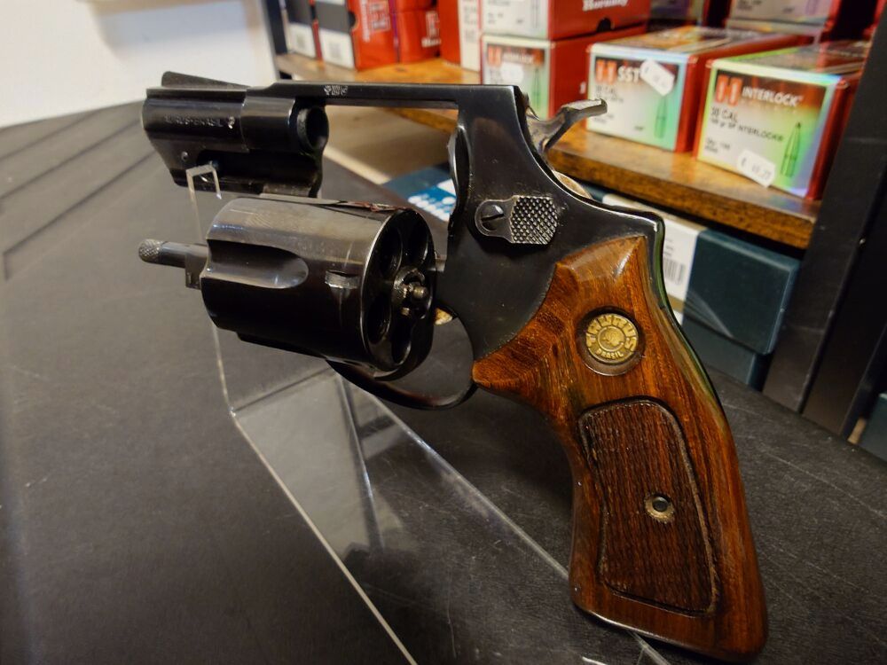 Taurus 85