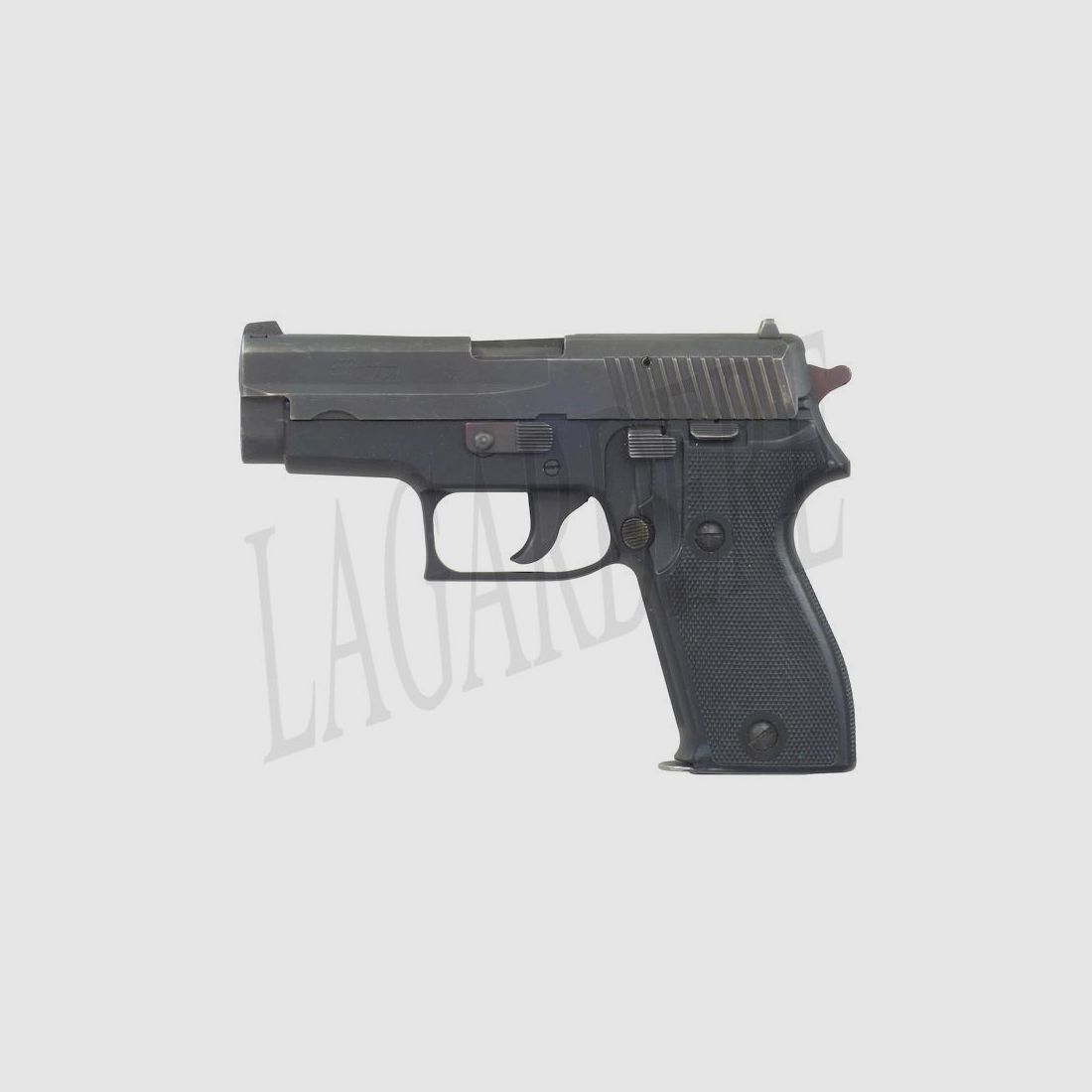SIG-SAUER P225 (PISTOLE)