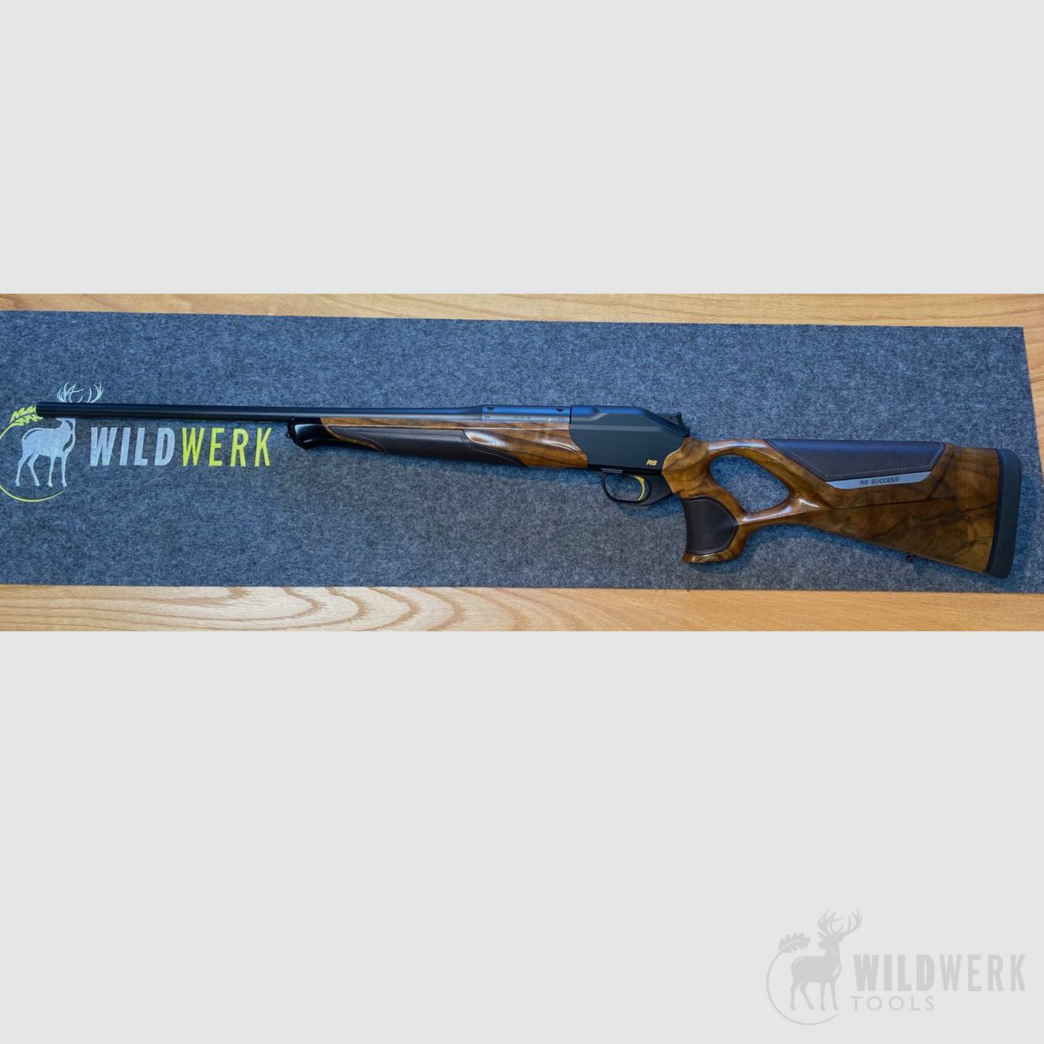 BLASER R8 Success Leather 30-06, >>PARTIALLY USED<<