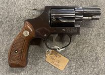 Smith + Wesson 36