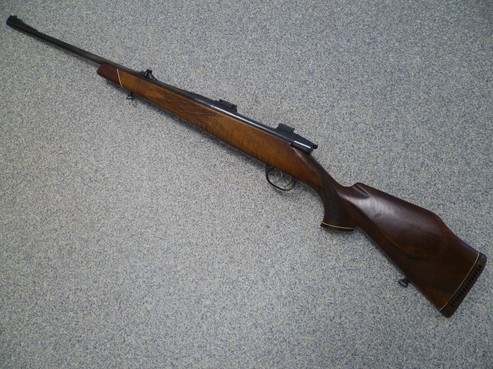 Repetierbüchse Voere 7x64
