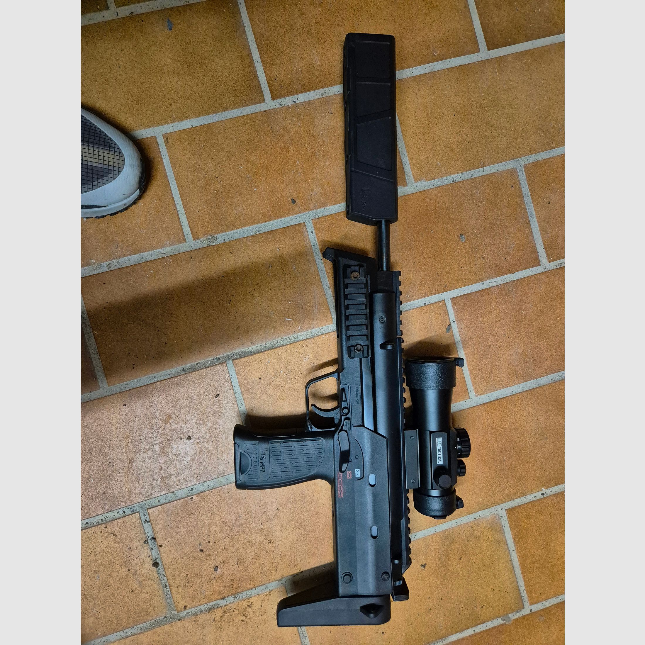 Umarex MP7 Knicklader Luftpistole 