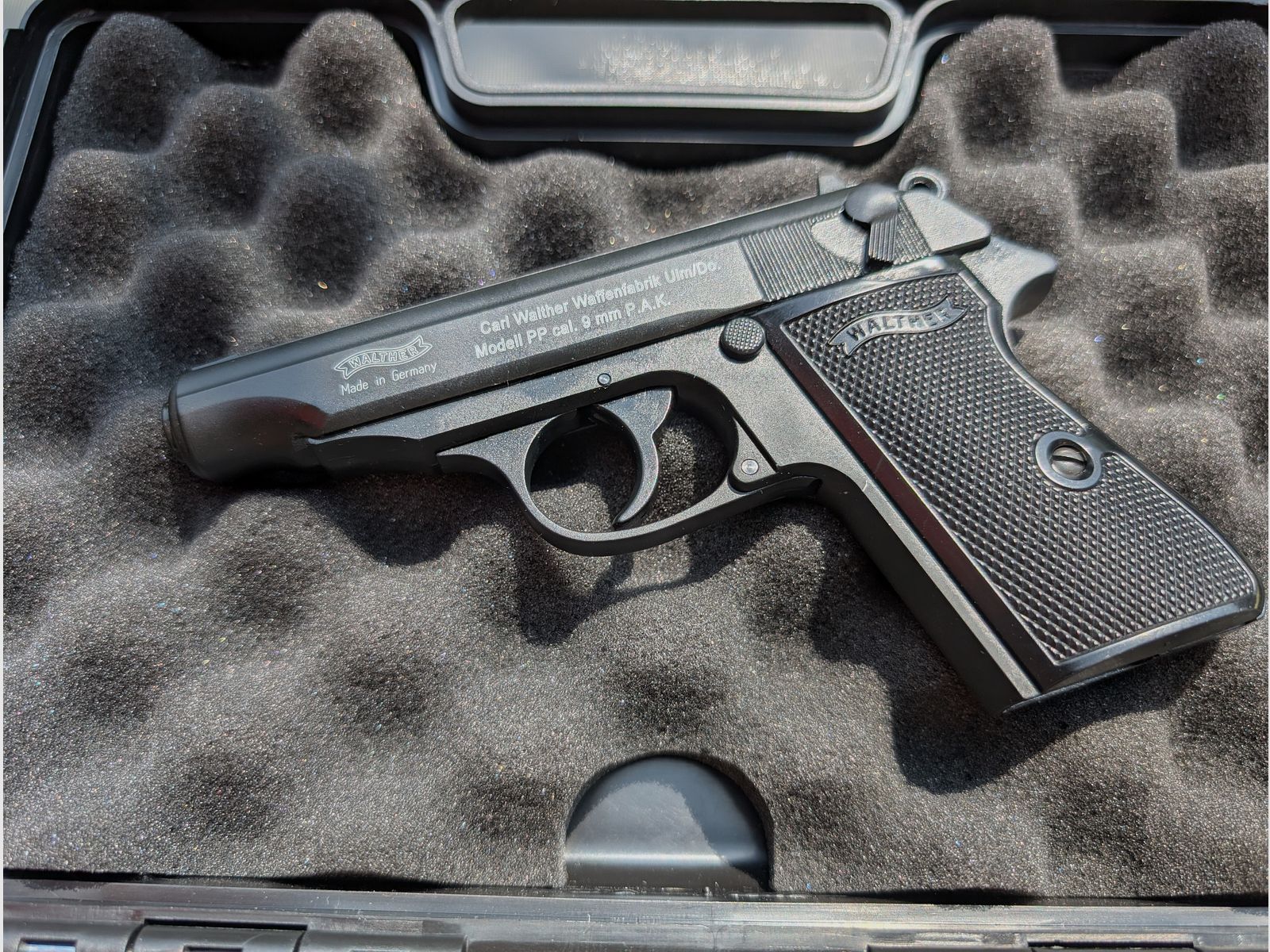 Walther Model PP cal. 9mm P.A.K. / top Zustand/ ungeschossen