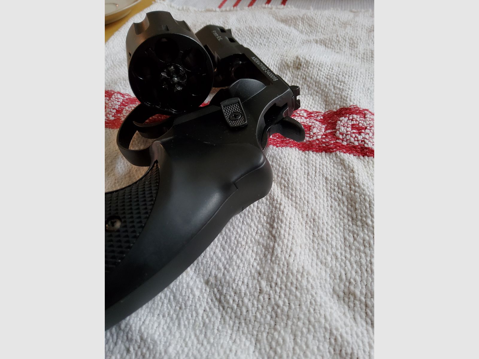 Zoraki R2 3'' Schreckschussrevolver 9 mm R.K. absolut neuwertig incl. Munition 